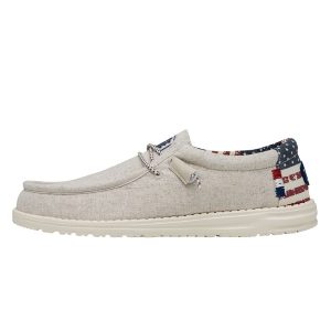 40001 1k1 wallypatriotic offwhitepatriotic leftside.jpg