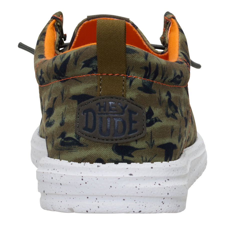 wally funk duck print dark olive/multi wally funk duck print dark olive/multi